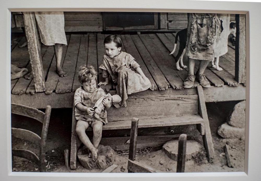 All Photography at the #NewWhitney Museum Walker Evans, Tengle Children America Is Hard to See Show @SteveGiovinco