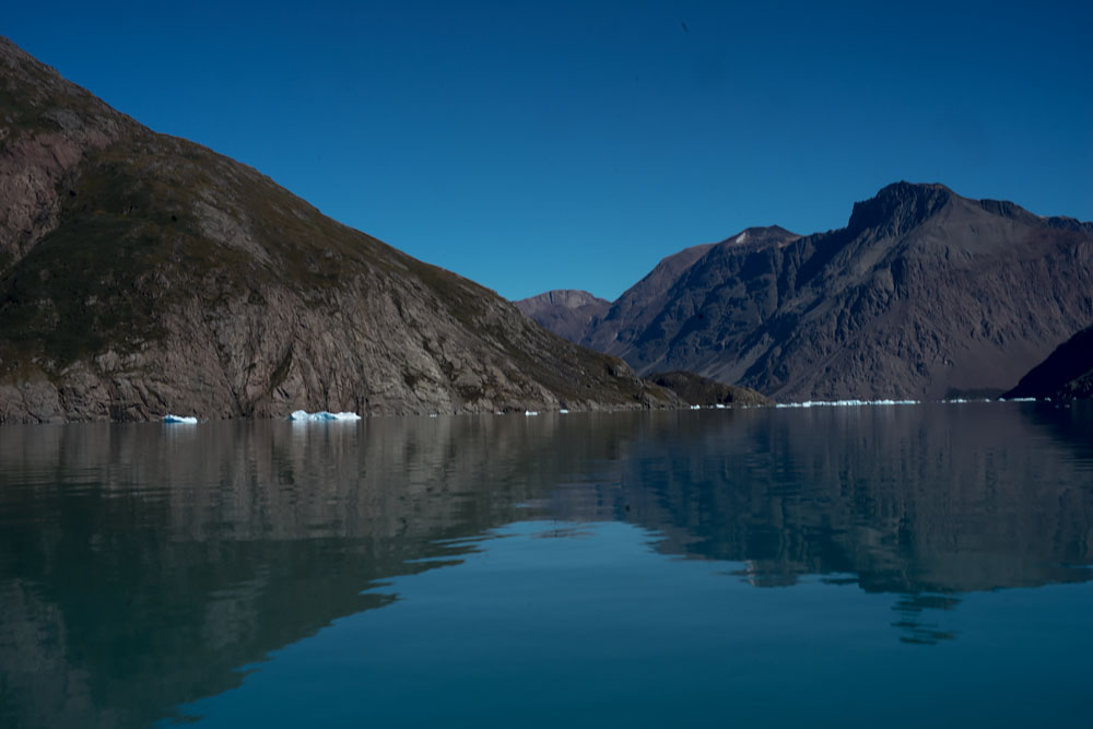Photographing Greenland’s Photographing Greenland’s Primordial Landscape, Fjord Icebergs: Lecture at Yale Club of New York