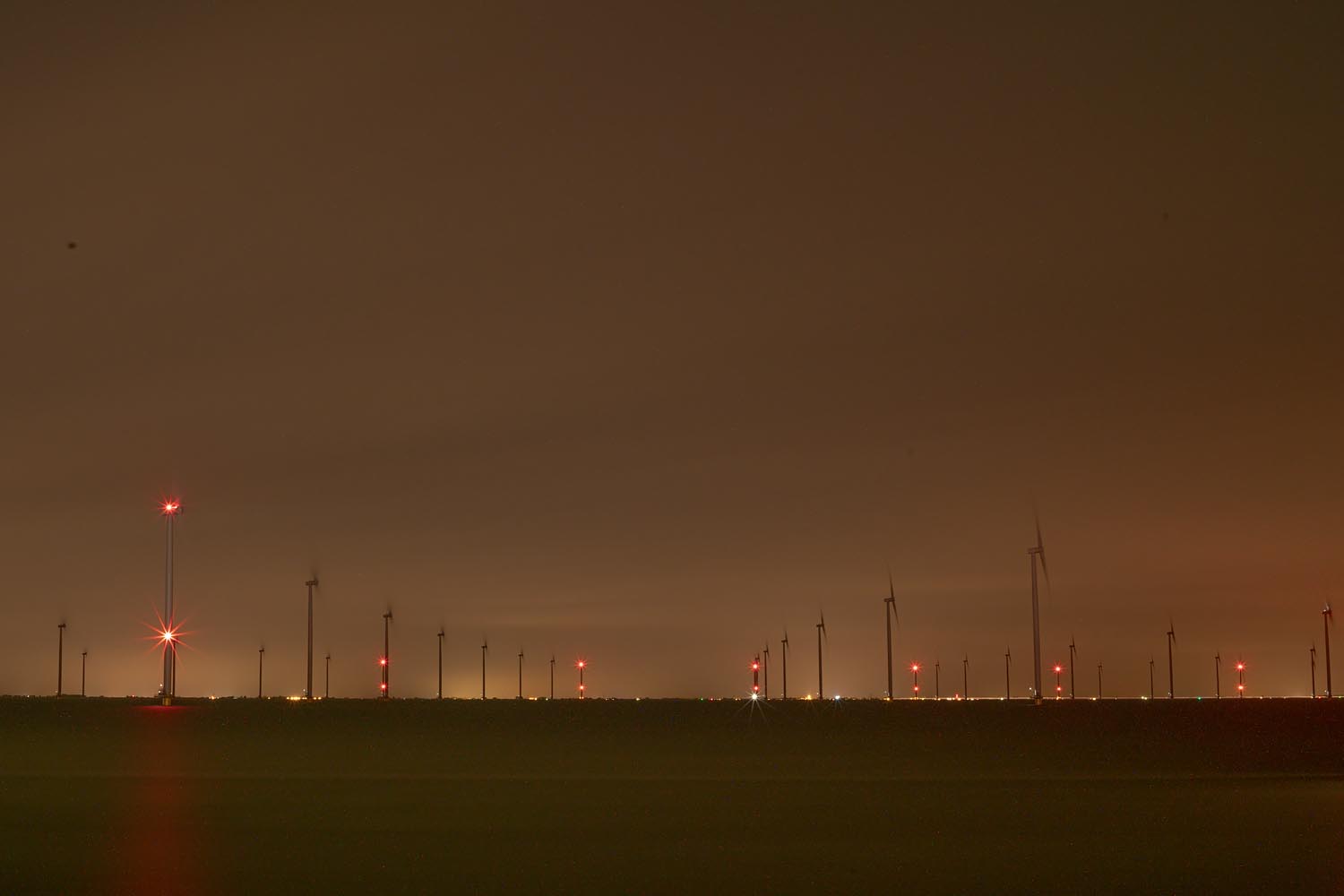 Sites at Risk of Climate Change: Night Landscape Photographs in The Netherlands, Steve Giovinco, Sustainable Energy, Strange Redish Light Fryslan, Flevoland